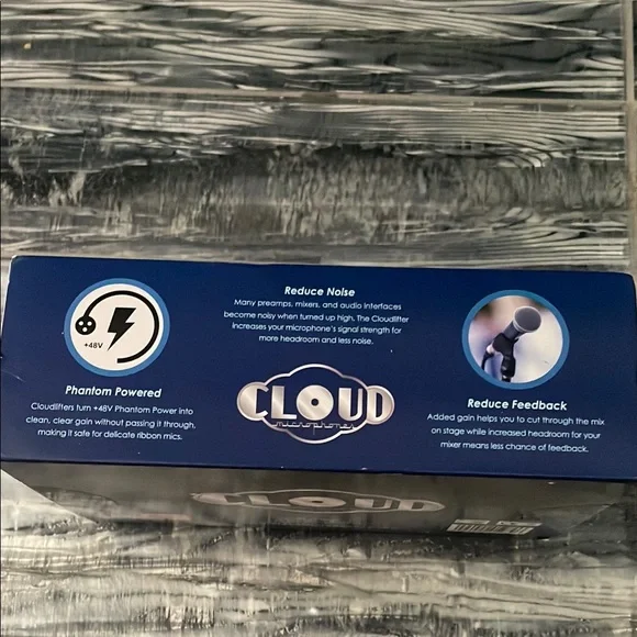 Cloud Microphones Box